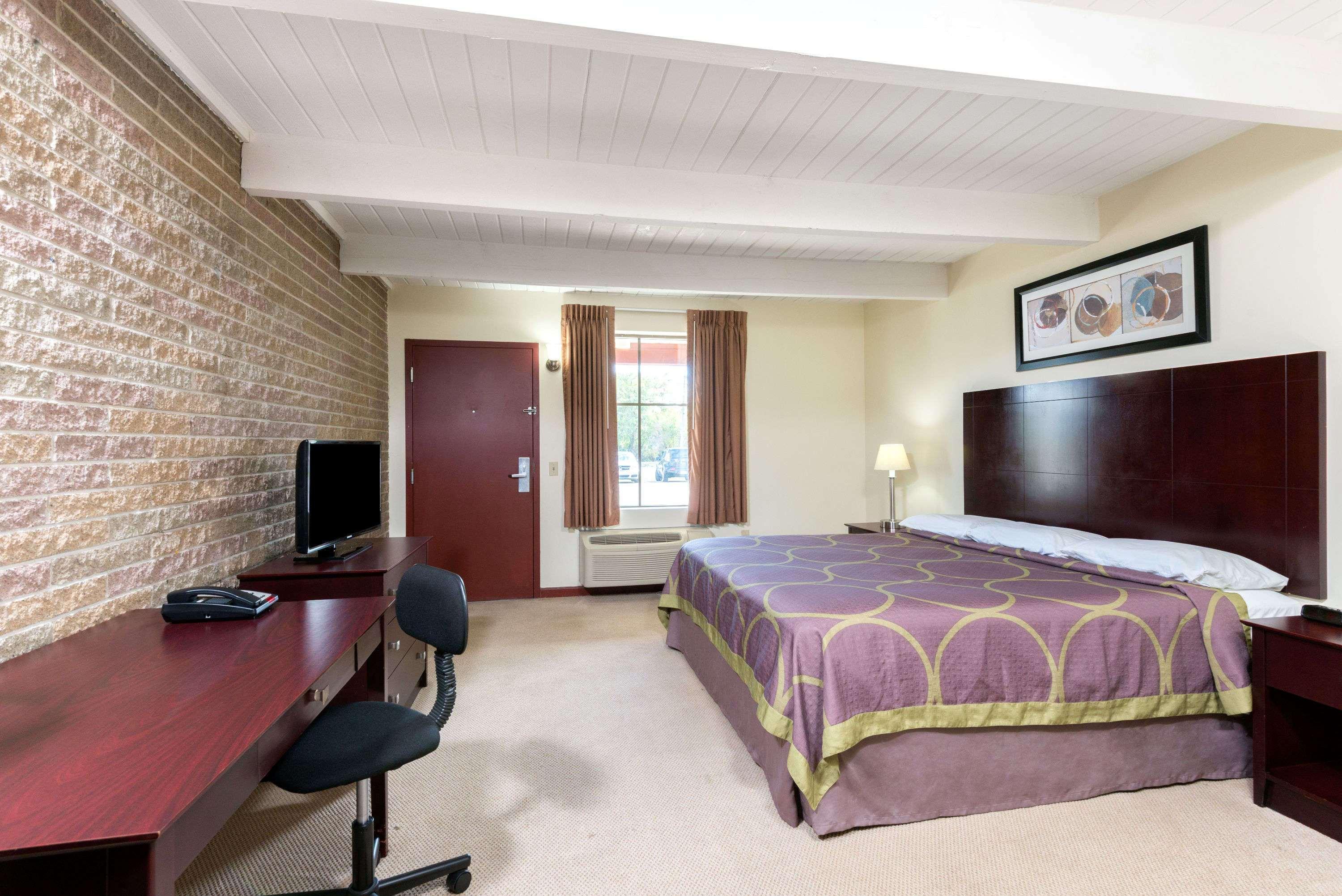 Super 8 By Wyndham Beaver Falls Exterior foto